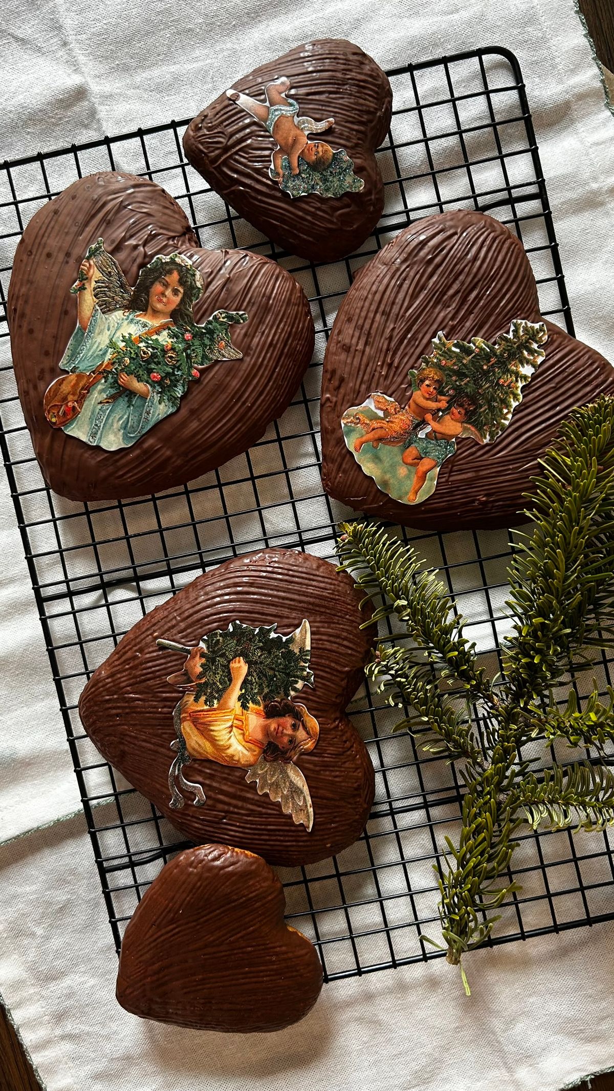 Danish Honey Hearts