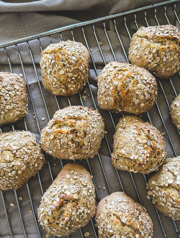Oatmeal Buns